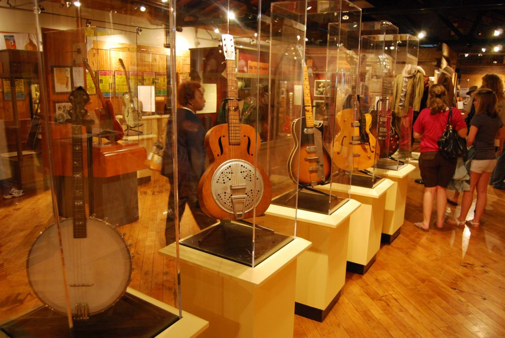 Visit Mississippi / LaSalle Geographic
